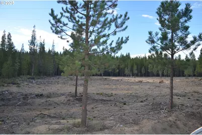 132860 Hwy 97, Crescent, OR 97733 - Photo 25