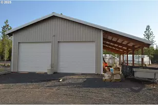 132860 Hwy 97, Crescent, OR 97733 - Photo 17