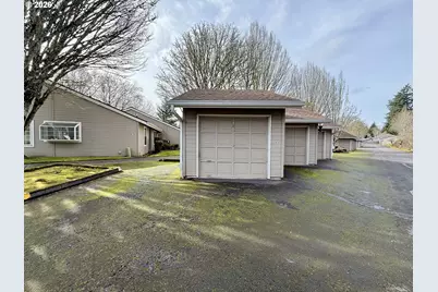 13775 SW Scholls Ferry Rd SW #11, Beaverton, OR 97008 - Photo 25
