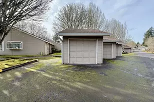 13775 SW Scholls Ferry Rd SW, Beaverton, OR 97008 - Photo 25