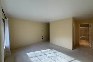 13775 SW Scholls Ferry Rd SW, Beaverton, OR 97008 - Photo 21