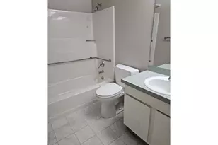 13775 SW Scholls Ferry Rd SW, Beaverton, OR 97008 - Photo 17