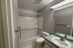 13775 SW Scholls Ferry Rd SW, Beaverton, OR 97008 - Photo 17