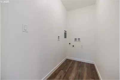 351 SE Shetterly Dr, Dallas, OR 97338 - Photo 19