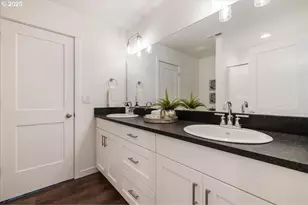 351 SE Shetterly Dr, Dallas, OR 97338 - Photo 17