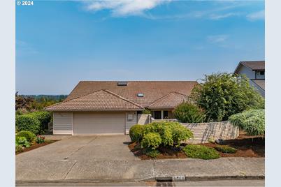 5248 Chapman St, Salem, OR 97306 - Photo 1