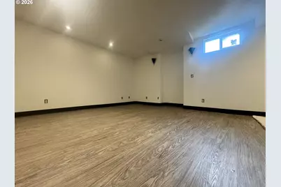 1611 NE 102nd Ave, Portland, OR 97220 - Photo 19