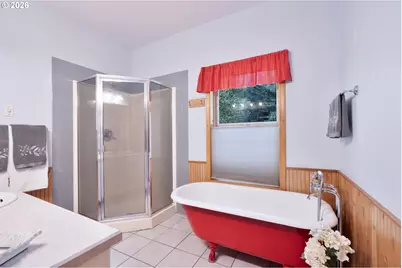 18055 Elk Meadows Ln, Tillamook, OR 97141 - Photo 23