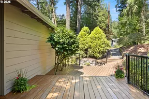 2885 SW 89th Ave, Portland, OR 97225 - Photo 3