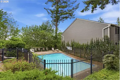 44 Eagle Crest Dr #10, Lake Oswego, OR 97035 - Photo 27