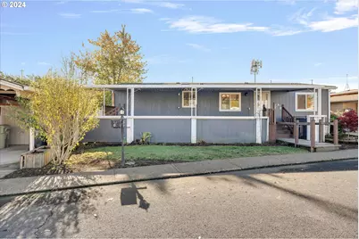 570 N 10th Ave #10, Cornelius, OR 97113 - Photo 3