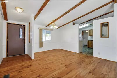 570 N 10th Ave #10, Cornelius, OR 97113 - Photo 9