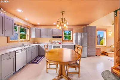 355 University Ave, Manzanita, OR 97130 - Photo 9