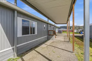 507 Colorado St, Kelso, WA 98626 - Photo 5
