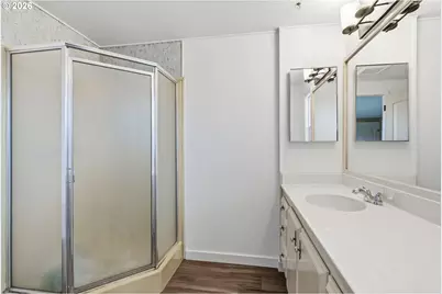 507 Colorado St #4, Kelso, WA 98626 - Photo 15