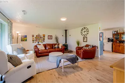 612 NE High St, Goldendale, WA 98620 - Photo 3