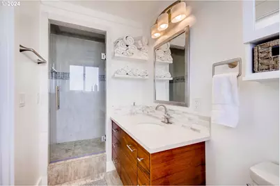 415 N Bridgeton #A, Portland, OR 97217 - Photo 13