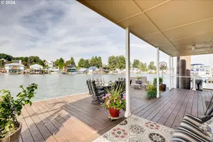 415 N Bridgeton, Portland, OR 97217 - Photo 23