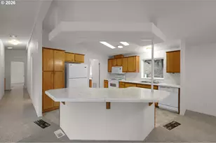 31610 Glenfiddich Way, Eugene, OR 97405 - Photo 13