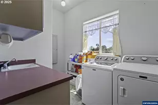 5465 Sams Pl, Turner, OR 97392 - Photo 27