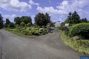 5465 Sams Pl, Turner, OR 97392 - Photo 3