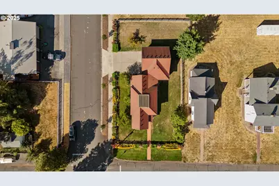 4225 Mission Ave NE, Saint Paul, OR 97137 - Photo 41