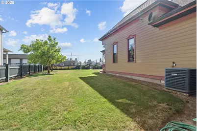 4225 Mission Ave NE, Saint Paul, OR 97137 - Photo 37