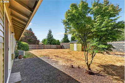 22517 SE Morrison St, Gresham, OR 97030 - Photo 33