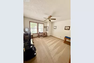 12410 SE 43rd Ave, Milwaukie, OR 97222 - Photo 9