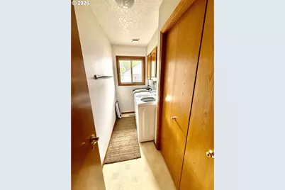 12410 SE 43rd Ave, Milwaukie, OR 97222 - Photo 7