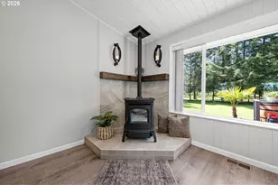 42224 Tiffany Ln, Astoria, OR 97103 - Photo 7