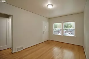 1805 NE 8th Ave, Portland, OR 97212 - Photo 11