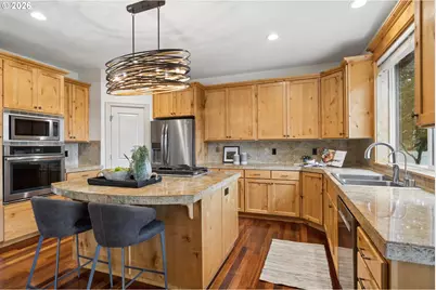 3075 40th St, Washougal, WA 98671 - Photo 11