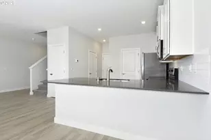 1350 NE 8th Ave, Battle Ground, WA 98604 - Photo 7