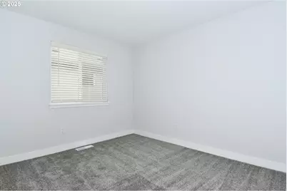 1350 NE 8th Ave, Battle Ground, WA 98604 - Photo 17