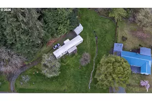 51298 Myrtle Creek Rd, Myrtle Point, OR 97458 - Photo 3