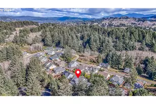 5792 NE Voyage Ave, Lincoln City, OR 97367 - Photo 37