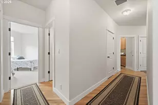 1249 S 41st Pl, Springfield, OR 97478 - Photo 27