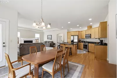 1249 S 41st Pl, Springfield, OR 97478 - Photo 15