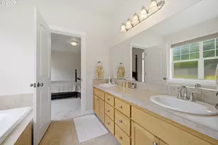 1249 S 41st Pl, Springfield, OR 97478 - Photo 25