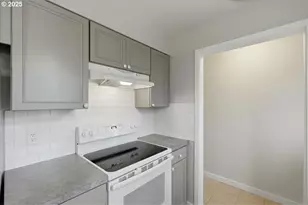 15607 SE 1st St, Vancouver, WA 98684 - Photo 9