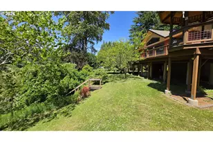 203 Burchard Dr, Scottsburg, OR 97473 - Photo 11
