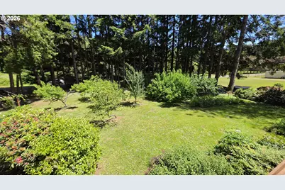 203 Burchard Dr, Scottsburg, OR 97473 - Photo 5