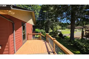 203 Burchard Dr, Scottsburg, OR 97473 - Photo 13