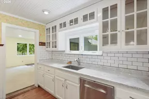 27740 E Welches Rd, Welches, OR 97067 - Photo 13