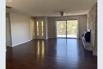 324 Edgewood Dr, Canyon City, OR 97820 - Photo 5