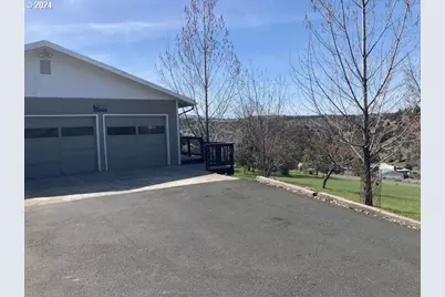 324 Edgewood Dr, Canyon City, OR 97820 - Photo 25