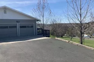 324 Edgewood Dr, Canyon City, OR 97820 - Photo 25