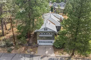 438 NE 9th St, Bend, OR 97701 - Photo 5