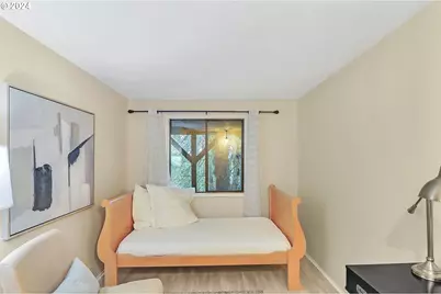 2755 Warren St, Eugene, OR 97405 - Photo 29